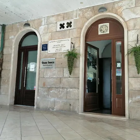B&B Oaza Sunca Bed & Breakfast 3*